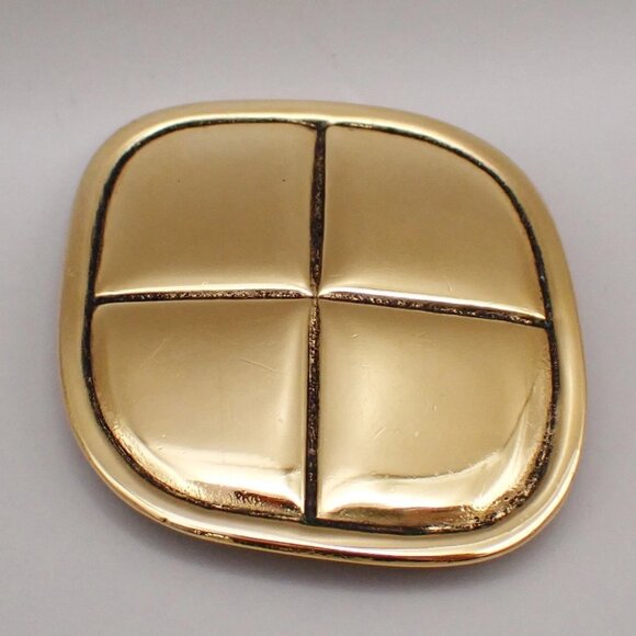 CHANEL CC Diamond Shape Matelasse Pin Brooch GHW France Accessory 62RL371 - Picture 2 of 8